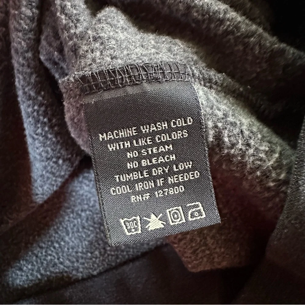 Tailor Vintage 1/4 Zip Pullover. XL. Navy.